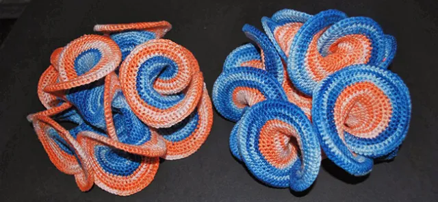 Tricoter des surfaces topologiques | Tangente